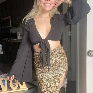 Forever 21 Front Tie Crop